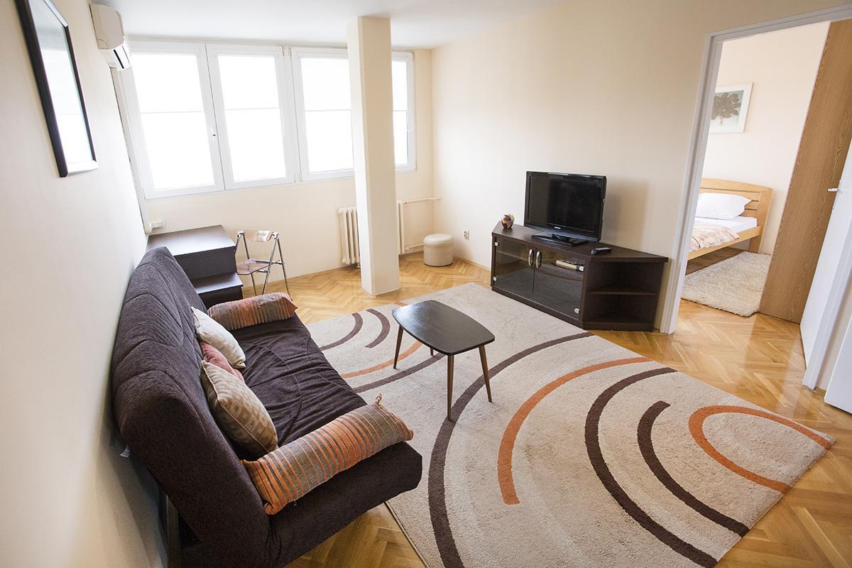 Apartment Loti Belgrad Zewnętrze zdjęcie